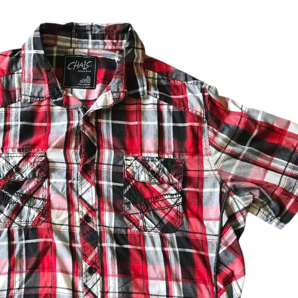 CHALC Mens XL Red Black White Plaid Short Sleeve Button Down Shirt 68V04585
